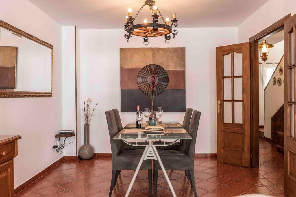 Duplex Tematico Andaluz Con Agradable Terraza - El Mirador De Benahavis 2 아파트 외부 사진
